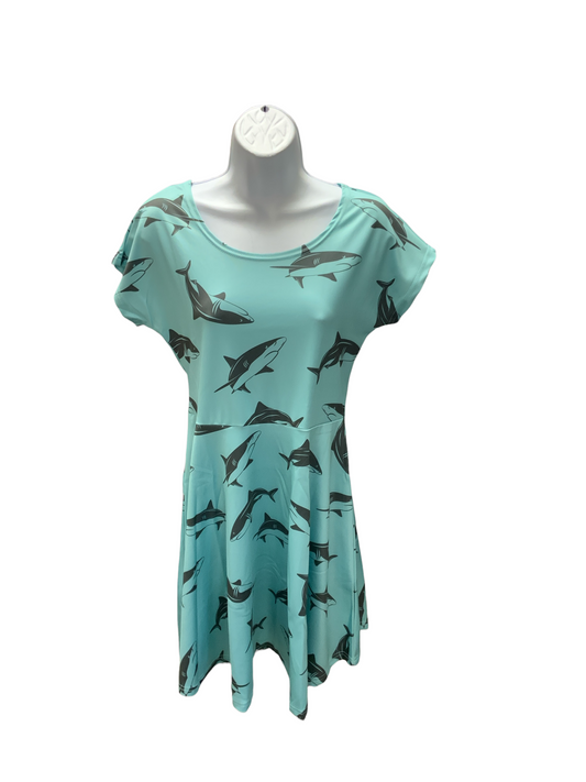 New CowCow Women's Dress Shark Mint M