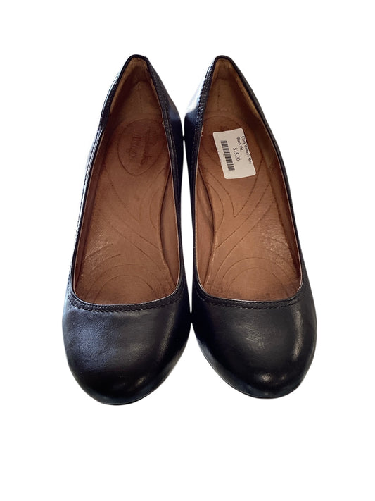 Clark Women’s Shoe Black 9M