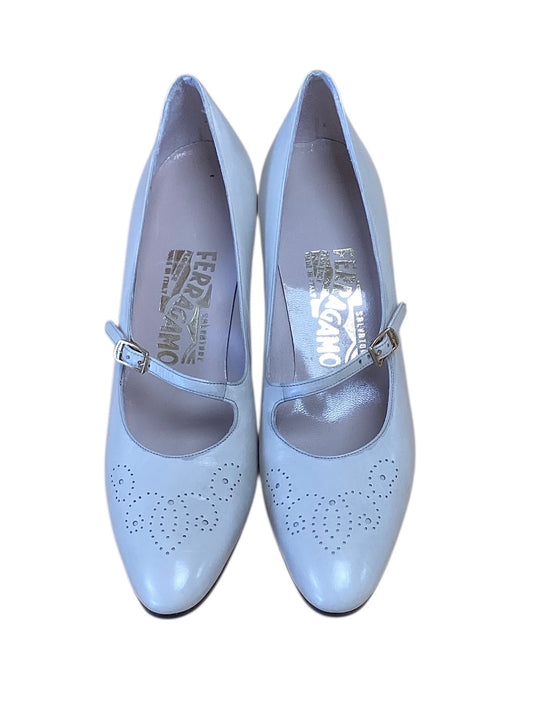 Salvatore Ferragamo Cream Heels 7.5