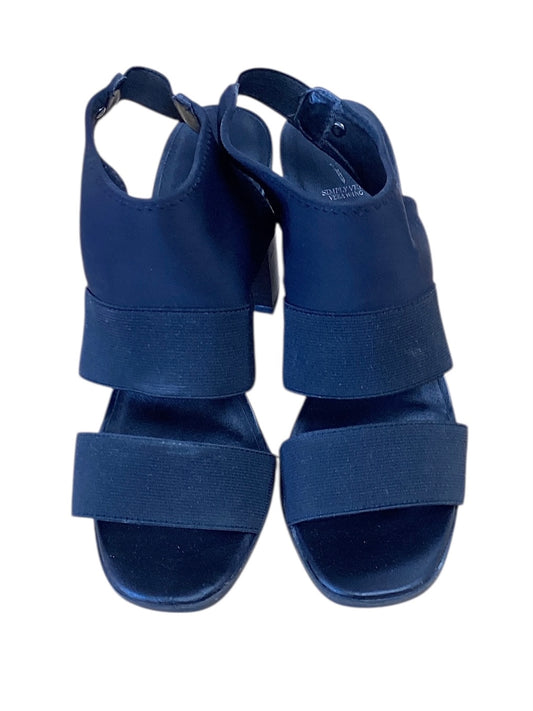 Vera Wang Women’s Black Sandals 8