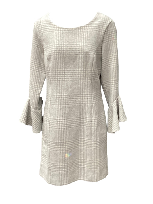 Sail to Sable Women’s Gray Dress 8