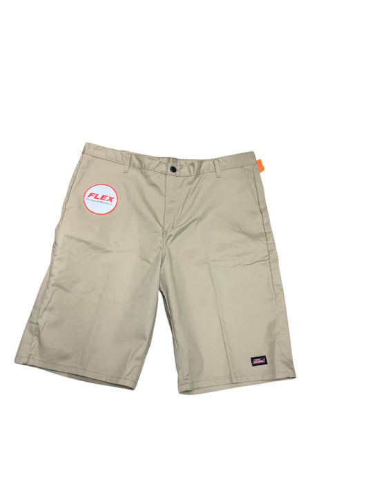 NWT Dickies Men's Shorts Khaki 40