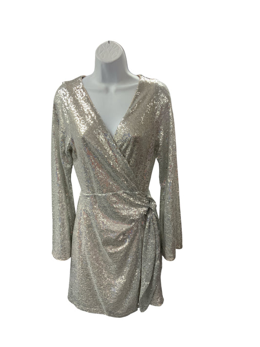 NWT H & M Women's Dress Silver Sequin S