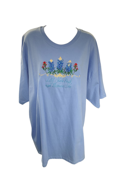 NWT Gildan Women's Tee Blue XXL