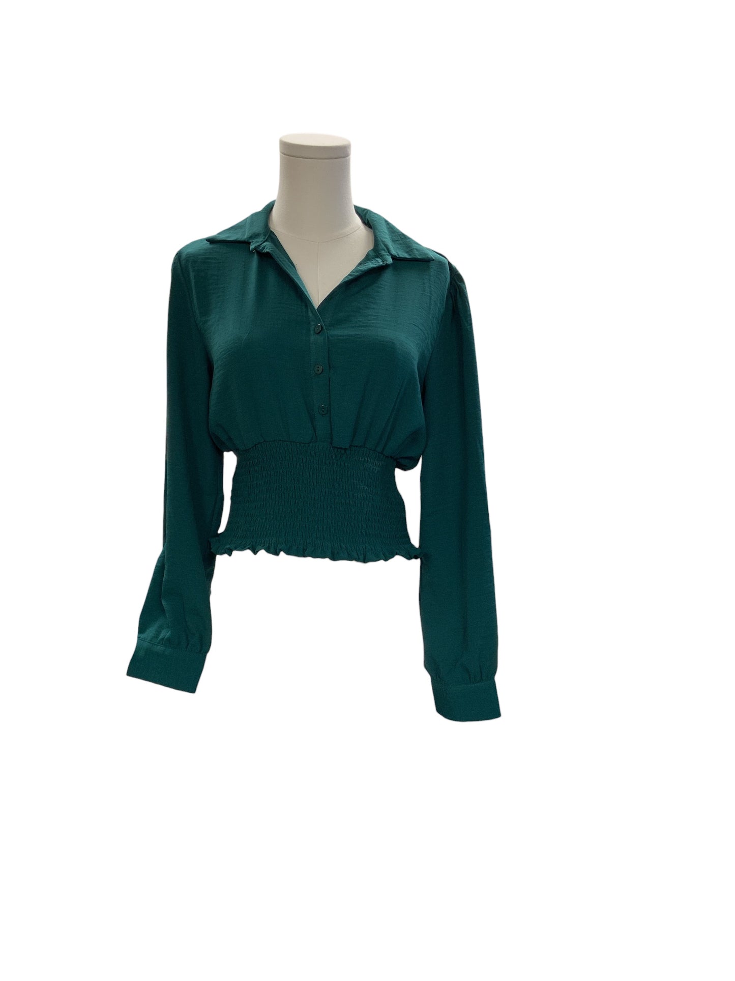 NWT No Frills Women's Top Green  M