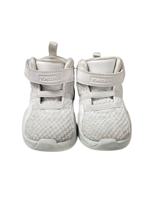 Jordan’s Boys Shoes White 7