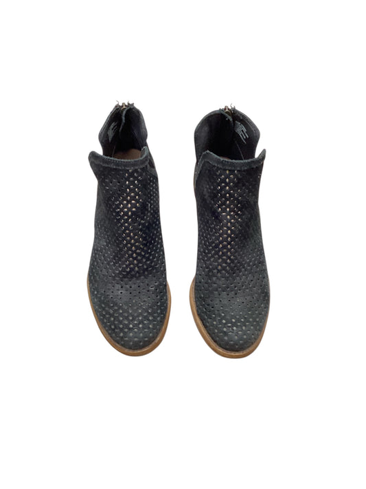 Sofft Black Boots 6.5