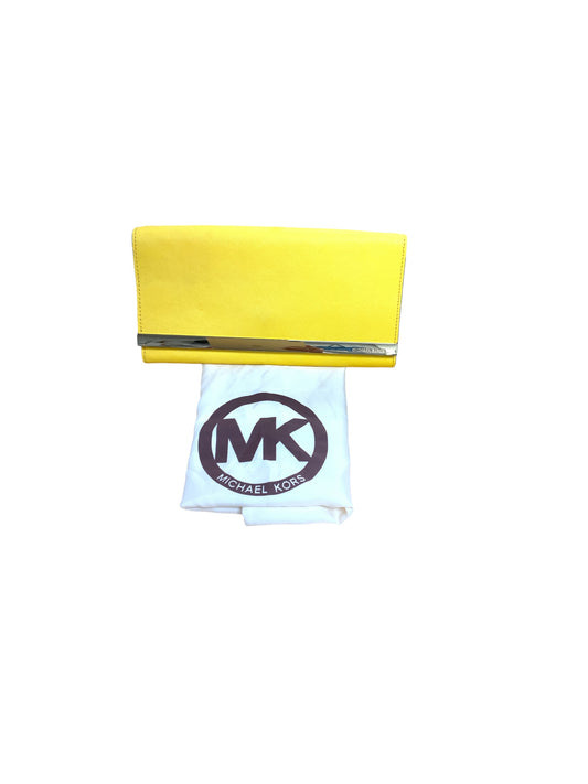 Michael Kors Yellow Shoulder/Chutch Bag