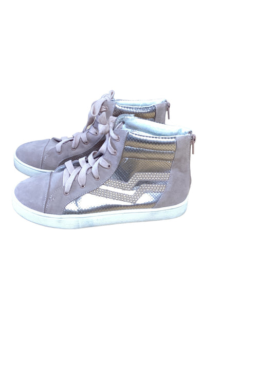 Justice Hightop Sneakers 5.5