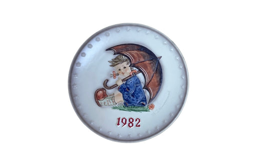 M.J. Hummel 1982 Annual Plate