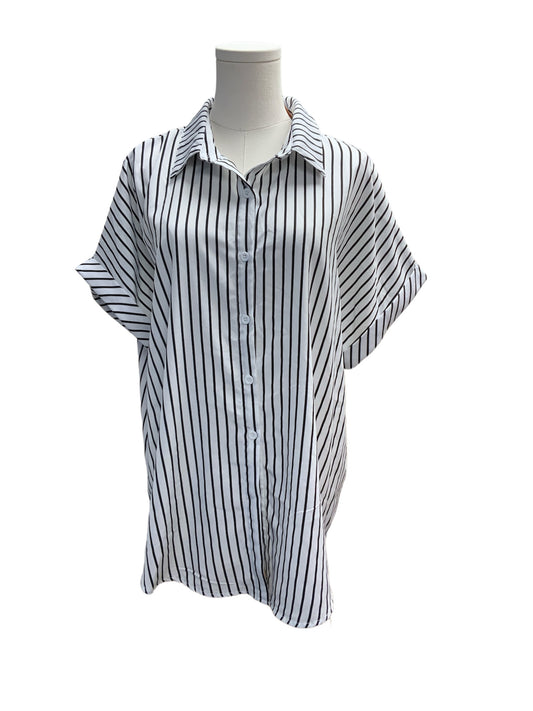 Shein Women's Shirt Striped 1XL