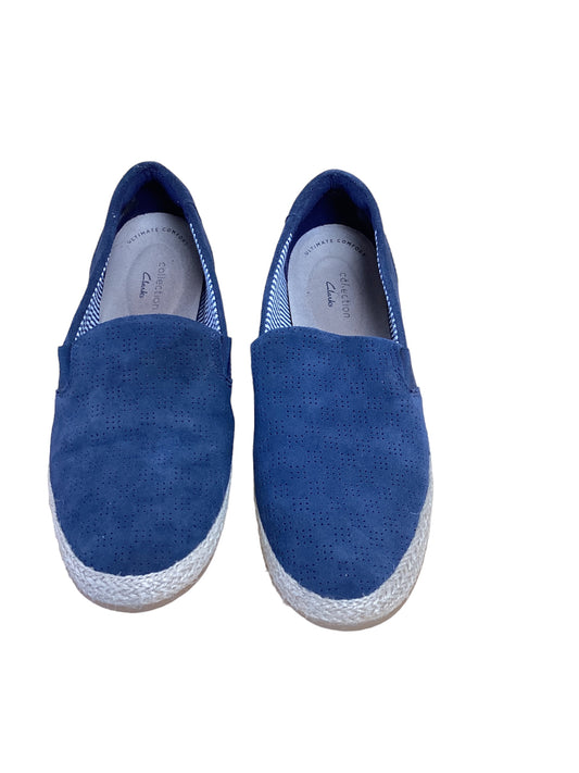 Clarks Navy Flat 8